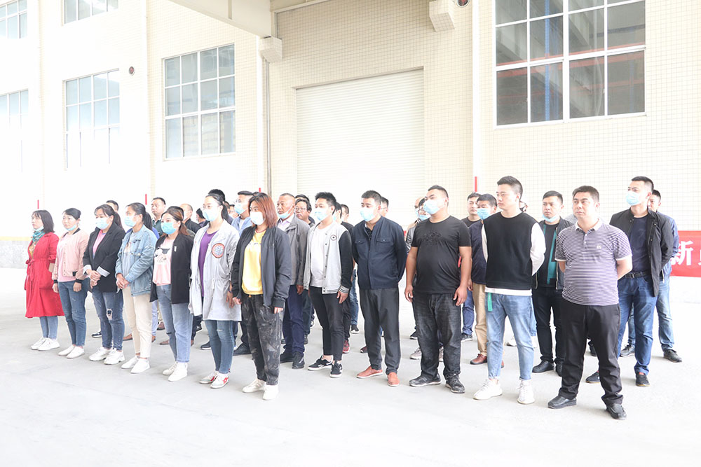 團建還能這樣玩？雙雄醉健康酒業(yè)新員工團建火熱舉行