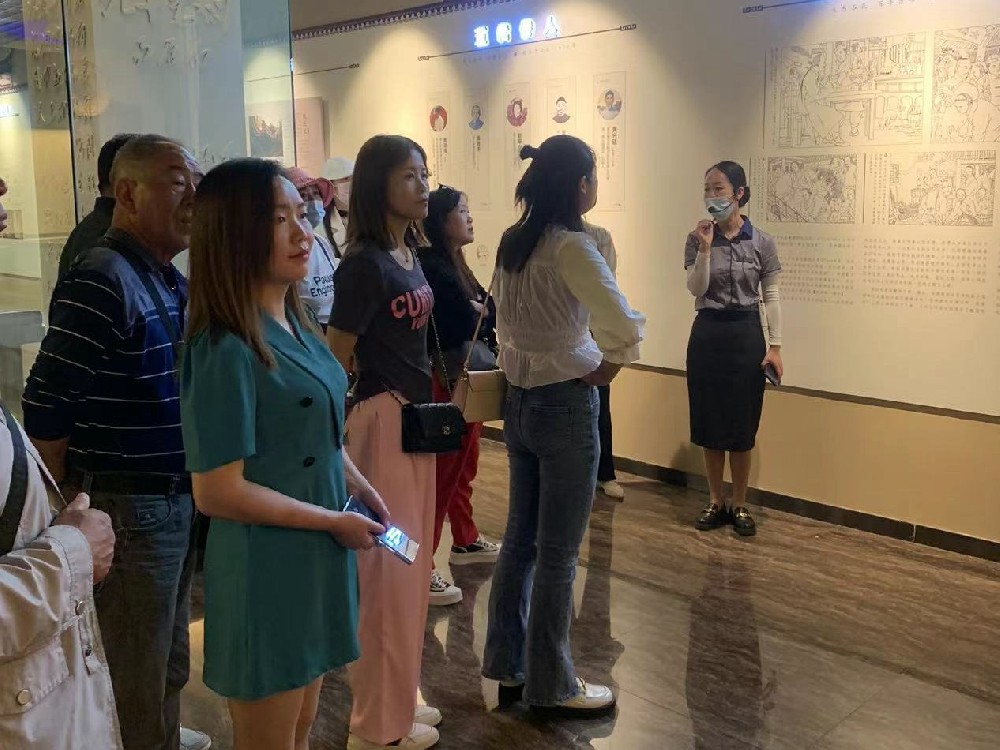 賞好景、品美酒，石花雙雄醉樊城、十堰區(qū)域核心客戶探秘中國生態(tài)白酒莊園