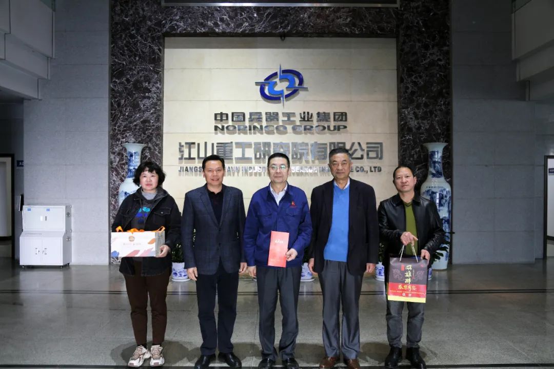 【雙雄醉贊助襄陽(yáng)企業(yè)家暖心工程系列報(bào)道】企業(yè)家藺建成、陶洪濱等收到暖心生日祝福